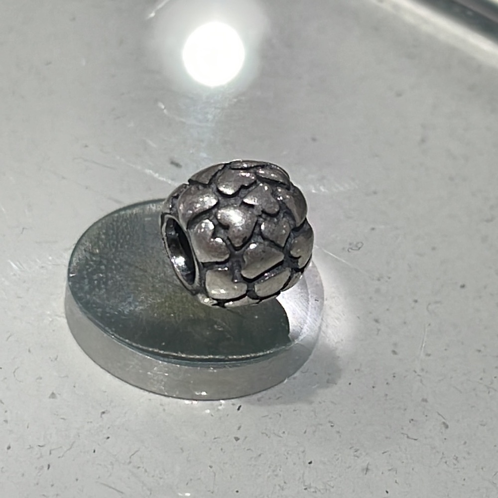 790174 Retired Pandora Lots of Love Heart Charm Bead S925 Sterling Silver - Picture 3 of 3
